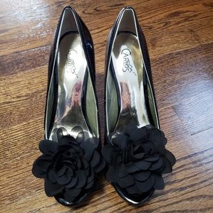Like-New Carlos Santana pumps